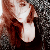 非主流妖艳美女头像 爱 浅尝辄止。
