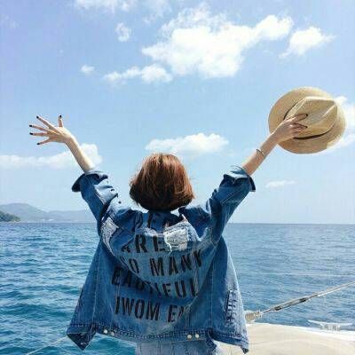 落寞女生背影精选气质头像 诠释独特气质之美