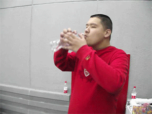 真人版猥琐表情大全 让你笑出腹肌的神器