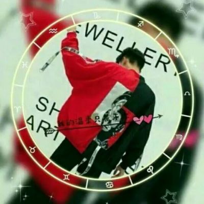 一对情侣头像 爱情中的选择 是喜欢重要还是合适重要