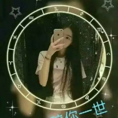 一对情侣头像 爱情中的选择 是喜欢重要还是合适重要