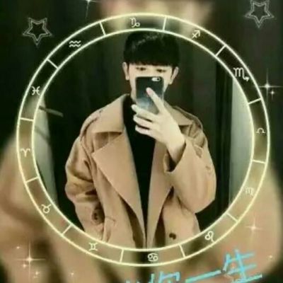 一对情侣头像 爱情中的选择 是喜欢重要还是合适重要