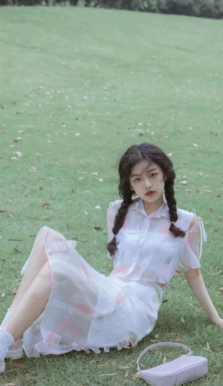 2021唯美壁纸风靡 追求快乐与知识 做自己的人生达人。