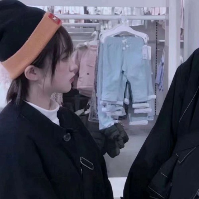 "2020潮情侣头像 一男一女守护你"