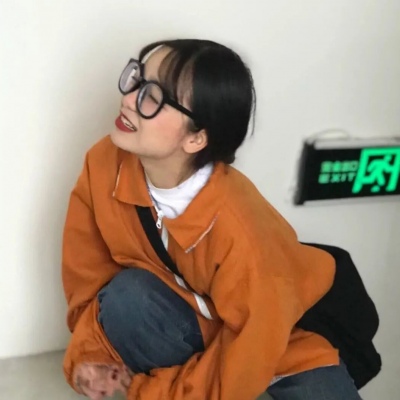 秋日橘子橙色女生头像 收集日落一样浪漫