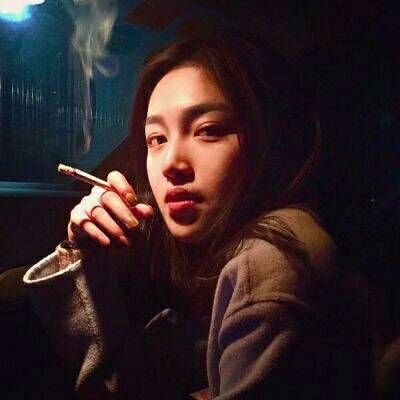 霸气女生头像精选 冷酷无情 厮守是最坚定的承诺。