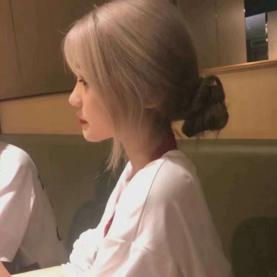 很清纯冬日可爱头像 温如君子人选 适合女生微信空间。