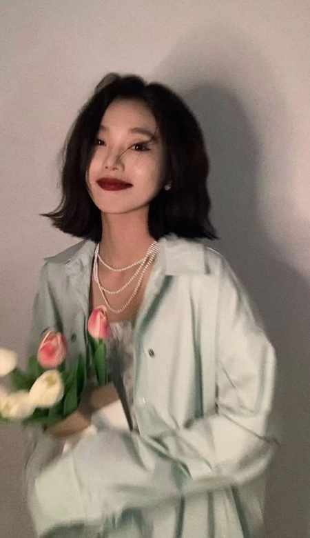 2023韩系美女壁纸合集 精致氛围感 耐看颜值 皮肤美图精选