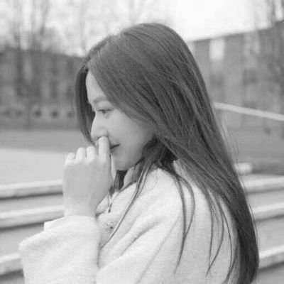 高冷女生头像精选 洒脱黑白侧面QQ群图片