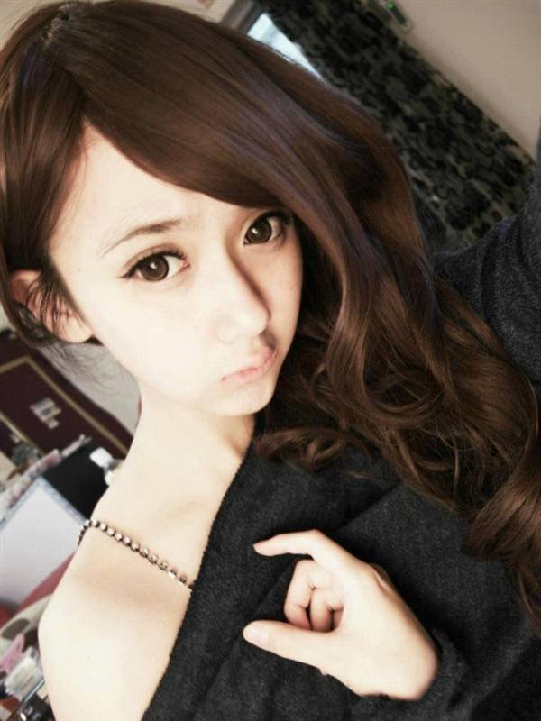 非主流女生皮肤素材大图 爱情如流沙 美丽却易逝