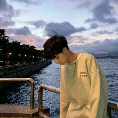 光棍节单身男生头像 孤单伤感精选2019版
