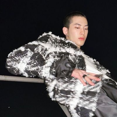 热爱生活 生活也会回馈你 独特气质男生头像精选