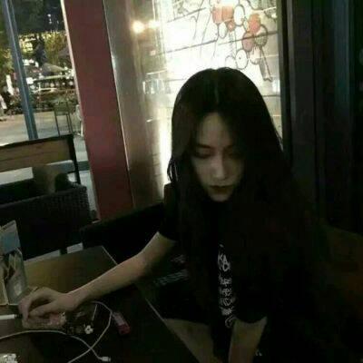 "精选性感唯美美女头像 知世故而不世故的成熟之美"