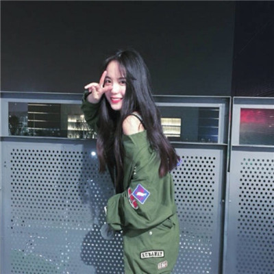 qq可爱美少女头像 思念避不见面的甜美超萌瞬间