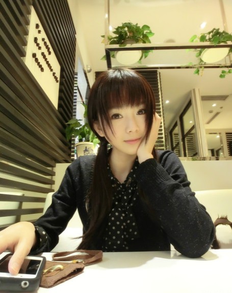 超美自拍女生晒友谊空间美图 纯净友谊 心之所向