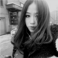 非主流伤感女生头像选择 爱或不爱 不由我说了算