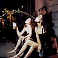 欧美闺蜜头像 一左一右 姐妹情深