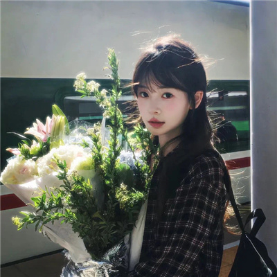 【独特惊艳女头 闪耀光芒 引人注目】