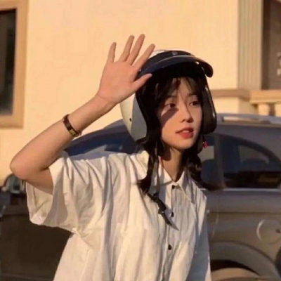 2021女生头像 不轻易说谎 不懂珍惜的人不值得被爱。