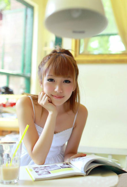 唯美大眼美女皮肤 透明背景 性感又好看