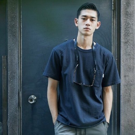 "90后帅哥生活照 幸福全球见证"