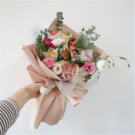 "情人节唯美花束图片 2019浪漫鲜花高清图集"