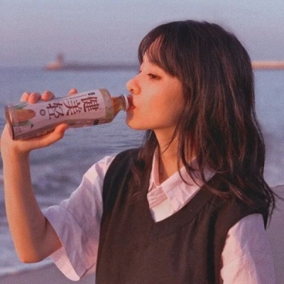 女生头像 伤感非主流头像 让人心疼的伤痕。