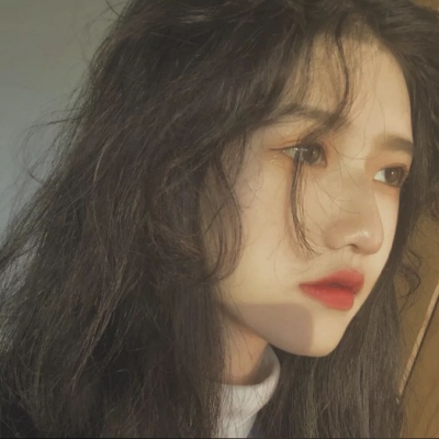 女生头像 伤感非主流头像 让人心疼的伤痕。