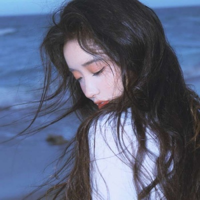 女生头像 伤感非主流头像 让人心疼的伤痕。